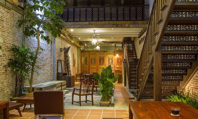 Historic George Town Bed & Breakfast | Discover You Le Yuen: Family-Friendly Retreat with Dining