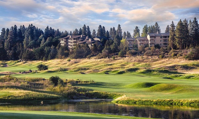 Klamath Falls Resort | Endless Comfort Awaits: Guest Rated 10/10 with Amazing Amenities