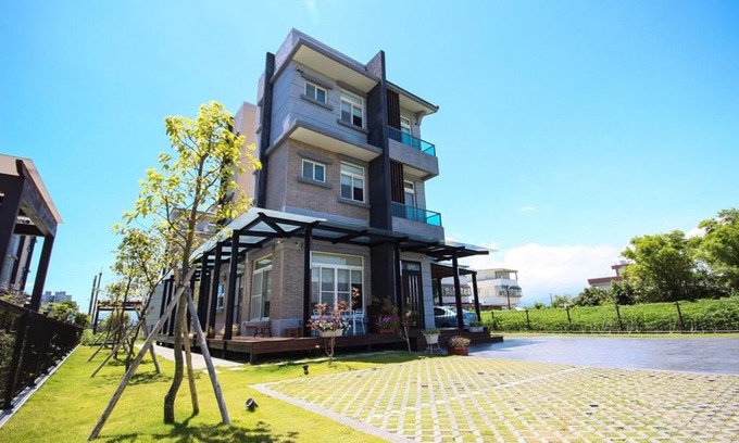 Luodong Bed & Breakfast | Discover Young Stay: Pet & Child Friendly Retreat