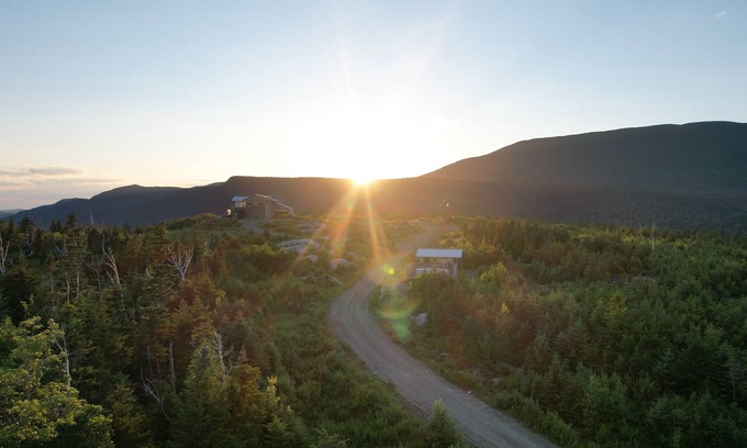 Phillips House | Experience Saddleback: 300 Acres of Scenic Mountaintop Views