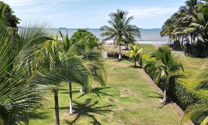 Puntarenas House | Your Costa Rica beachfront on the Pacific with pool, wifi, and more!