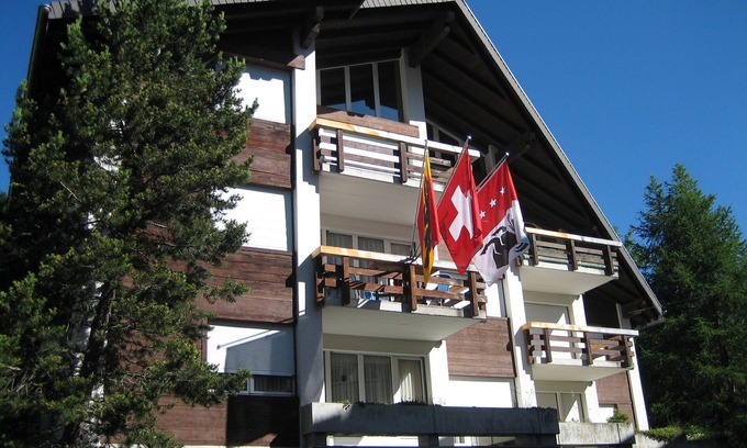 Murren Apartment | Your family home in beautiful Mürren with 3 bedroomsnGreat for hiking and skiing