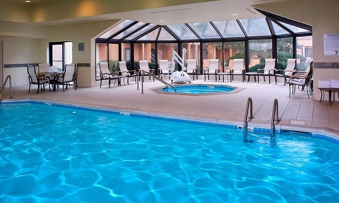 Waldron Resort | Your Ideal Getaway: Pet-Friendly Unit with Shuttle Service