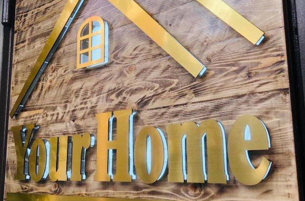 Kentron House | Inviting Your Home: 4-Star Hotel with Hot Tub & Breakfast