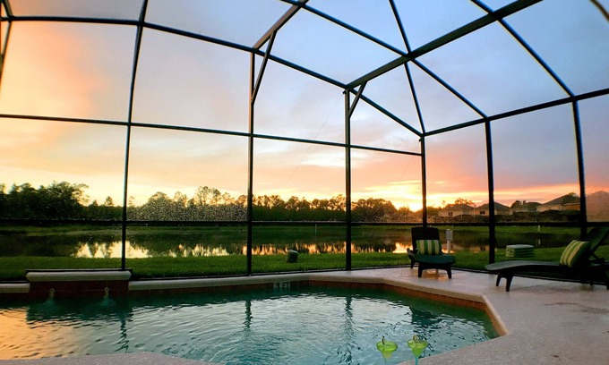 Indian Point Villa | Explore Your Lake Front Hideaway in Paradise Villa