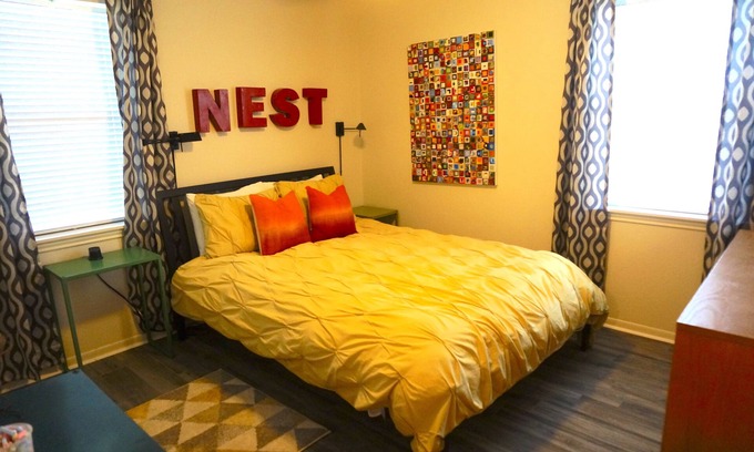 Fredericksburg House | Discover Your Cozy Nest in Fredericksburg, Steps from Main