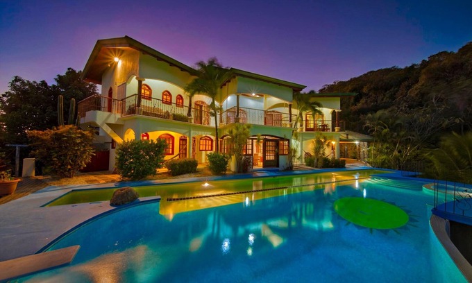 Nosara Villa | Discover Nosara's Hidden Jewel with Oceanfront Bliss