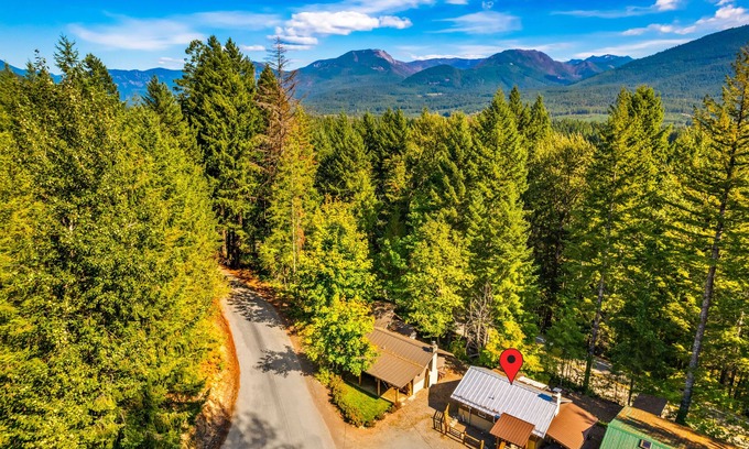 Packwood Cabin | Your Perfect Base for Year-Round Outdoor Fun