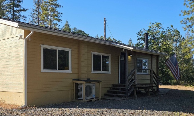 Colfax Cottage | Your Perfect Nature Getaway: Secluded Cottage in the Sierra Foothills
