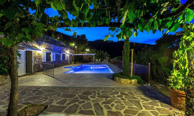 Marciana Marina Apartment | Discover Borgo dell'Uccellaia - Ambra with Pool & Breakfast