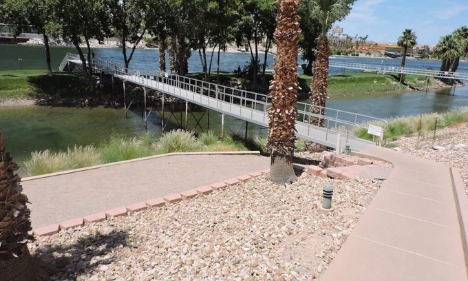 Bullhead City Condo | Riverfront Oasis: Guest Rated 9.8 with Pool & Spa