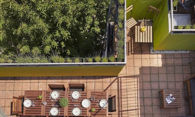 Wieden Condo | Elegant Rooftop Penthouse with Spa in Vienna