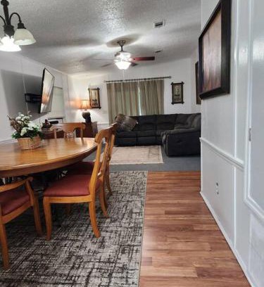 Pittman House | Your second home in florida
