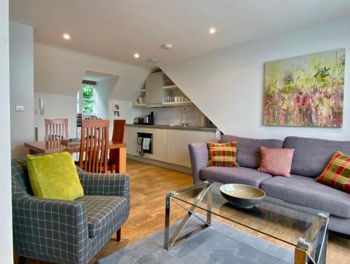 Sawston Apartment | Relaxing Getaway at Your Space Apartments - Jubilee House