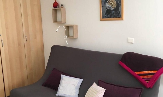 Riou - Petit Juas - Av de Grasse Apartment | Convenient Studio Near Forville Market and Beach Access