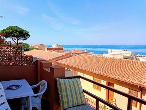 Acquarone Apartment | Pet-Friendly Retreat - Your Temporary Home by the Seaside