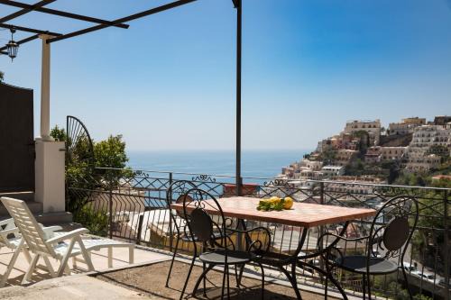 Liparlati Apartment | Oceanfront Bliss at YourHome - H2O Marina Apt with Views