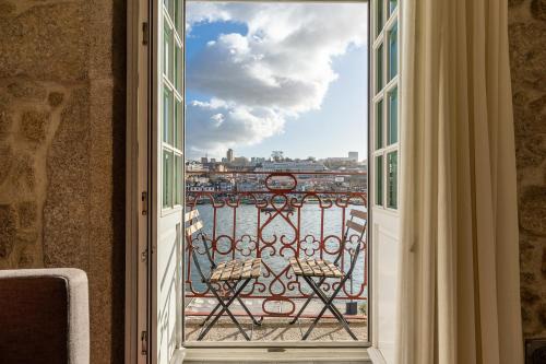 Sao Nicolau Apartment | Discover YOUROPO - Ribeira Porto: Child-Friendly Stays
