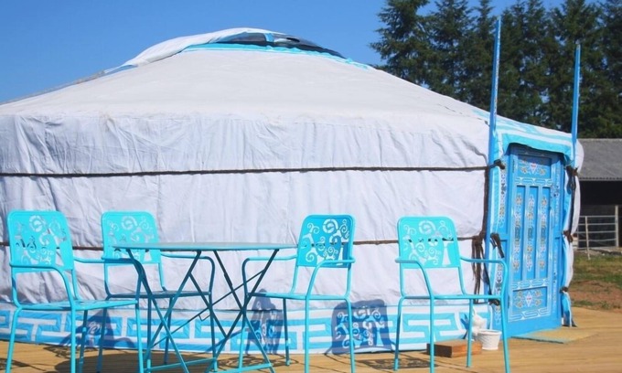 Saint-Mamet-la-Salvetat Cabin | Discover Yourte Mongole: Family-Friendly with Spa & Pool