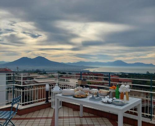 Capodimonte Bed & Breakfast | Elegant Yoyo House Napoli: Rated 9.6 with Breakfast & More