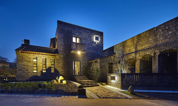 Yanqing House | Discover Yuanxiangli Sansi Inn: Family-Friendly Getaway