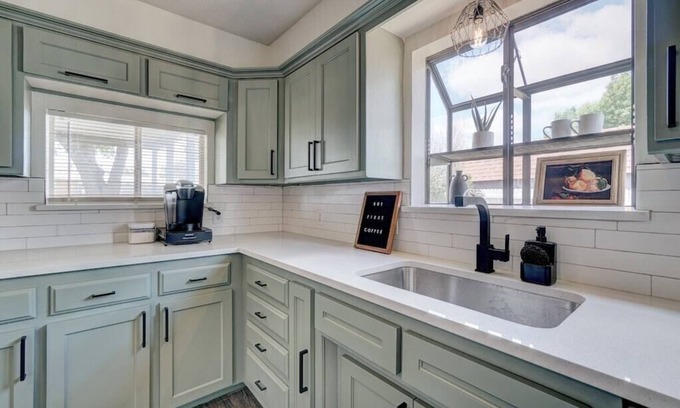 Yukon House | Yukon Boho Bungalow: Pet-Friendly Oasis with Huge Kitchen