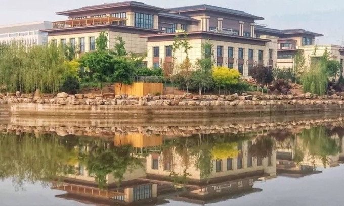 Shijiazhuang Hotel | Yun-Ray Hotel: Family-Friendly with Kitchen & Breakfast Options