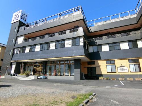 Miyazaki Hotel | Explore Yurakuan Miyazaki: Family-Friendly Retreat!