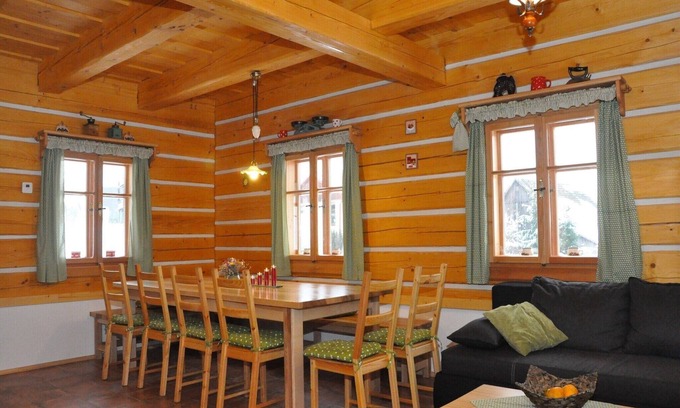 Zahori House | Inviting Holiday Home in Dlouhý with Spa & Sauna Access