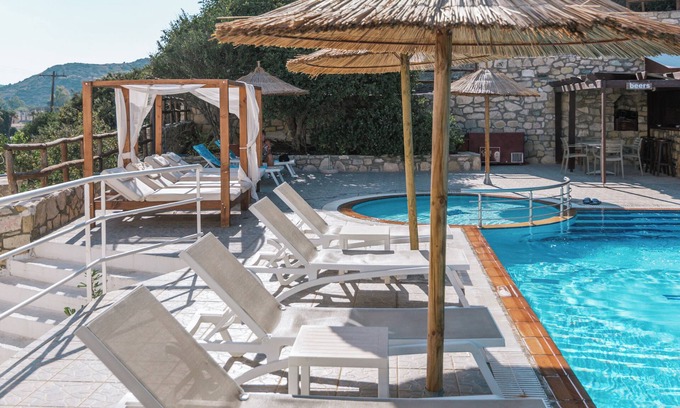 Matala Hotel | Discover Zafiria: Family-Friendly Getaway with Pool & Dining