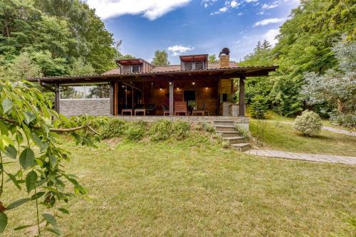 Lasinja House | Charming Swan River Holiday House with Oceanfront Views