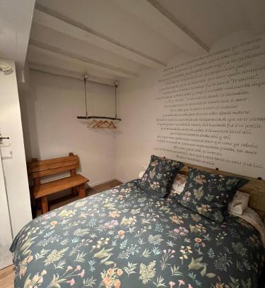 Albarracin Apartment | Pet Friendly Retreat at Zahr Albarracín: Rated 9/10 by Guests