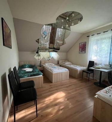 Baluty Hotel | Discover Zajazd Leśny Zakątek: Pet-Friendly Retreat