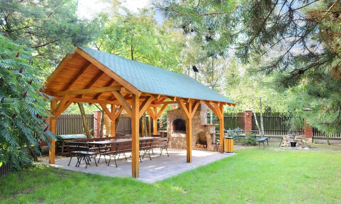 Chylice Hotel | Stunning Stay at Zajazd Ustronie with Pool & Breakfast