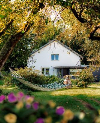 Polanica-Zdroj House | Cozy Getaway at Zakątek u Hani with Kitchen & Fireplace