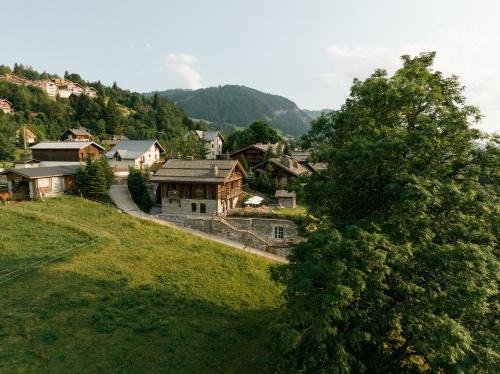 Megeve Hotel | Exquisite Zannier Le Chalet: Pet-Friendly Luxury Retreat
