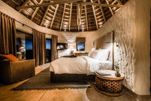 Windhoek Cabin | Experience Tranquility at Zannier Omaanda with Ocean Views