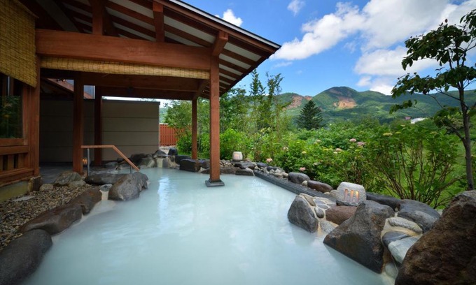 Zaoonsen Hotel | Discover Zao Shiki no Hotel: 5-Star Comfort with Hot Tub
