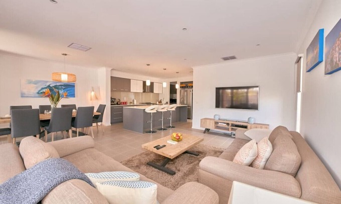 Torquay House | Discover Zeally Sands Pool Retreat with Private Pools