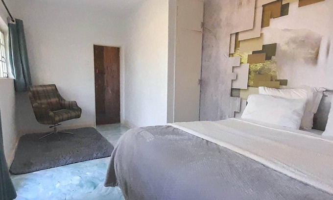 Chinhoyi Bed & Breakfast | Inviting Zebras Dazzle B&B | Room 24 with Breakfast & More