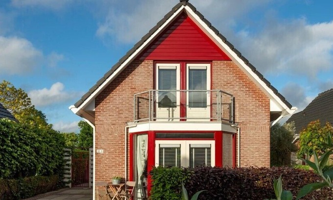 Westenschouwen House | Atmospheric Living at Zeepe Duinen 8 - Oceanfront Retreat