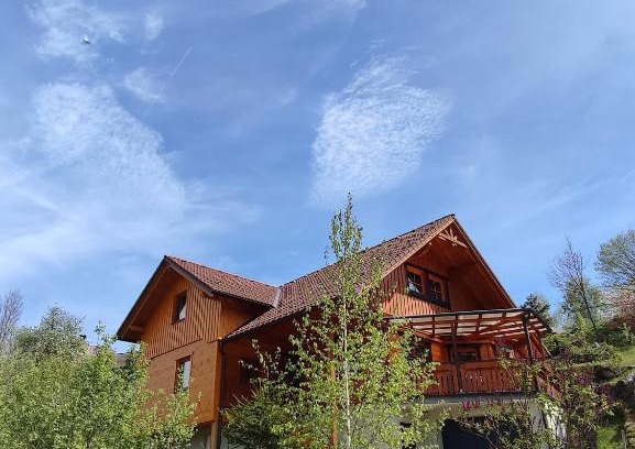Gatschen House | Discover Comfort at Zeit-/Los Quilk: Rated 9.3/10