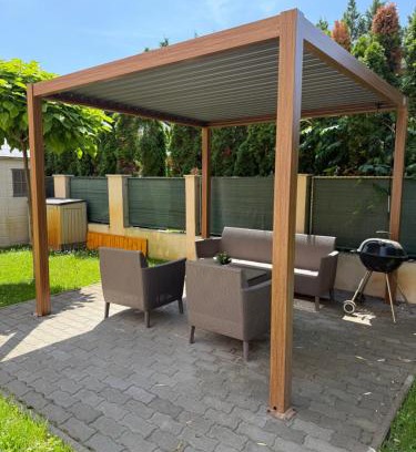 Zamardi Apartment | Guest Rated 10/10: ZEN Apartman Sunshine with Ocean View