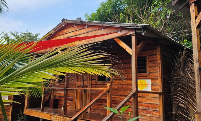 Little Corn Island Cabin | Discover Zen Cabaña: Breakfast Included on Little Corn Island