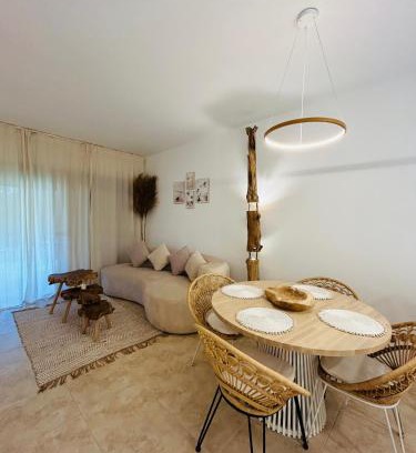 Vera Apartment | Tranquil Zen Garden Apartment: A 4-Star Guest Favorite