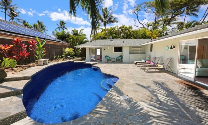 Kalama Tract House | Tranquil Home with Pool & Ocean Views Near Kailua Beach