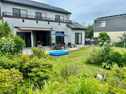 Suzaki House | Relaxing Retreat at Zen - 4-Star Family & Pet Friendly