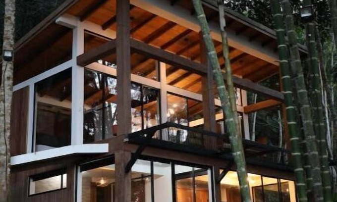 Darien House | Relaxing Zen Oasis del Bosque - Perfect for Families & Pets