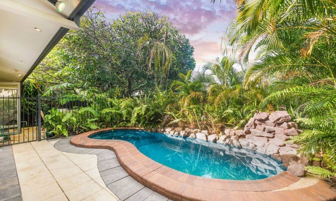 Larrakeyah Apartment | Zen Treetops: Private Pool Retreat with Ocean Views