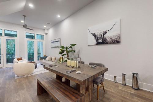 Kessler House | Relaxing Getaway at Zen Villa with Pool and Family Fun
